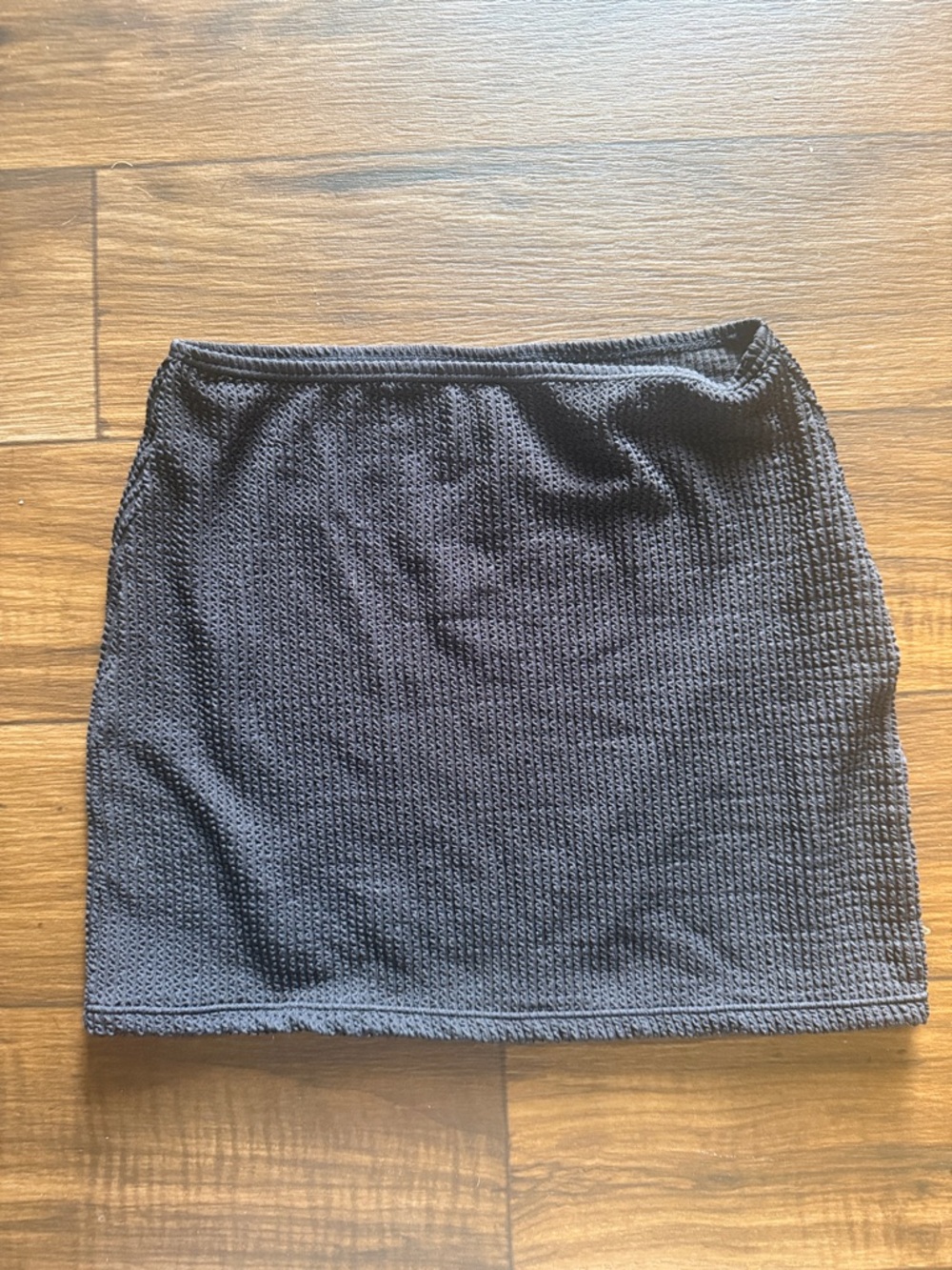 Women's Black Knit Mini Skirt - Classic Stretch